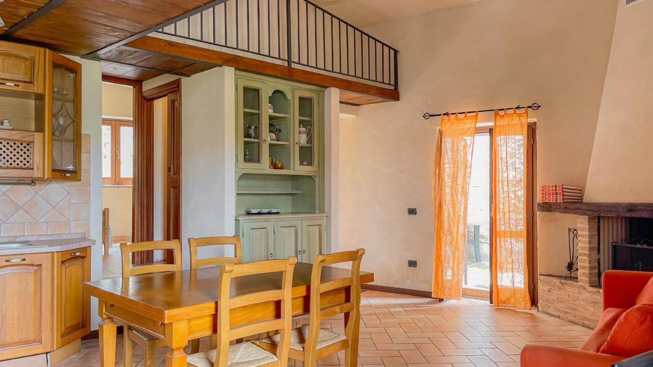 Borgo San Valentino Aparthotel Arrone Eksteriør bilde