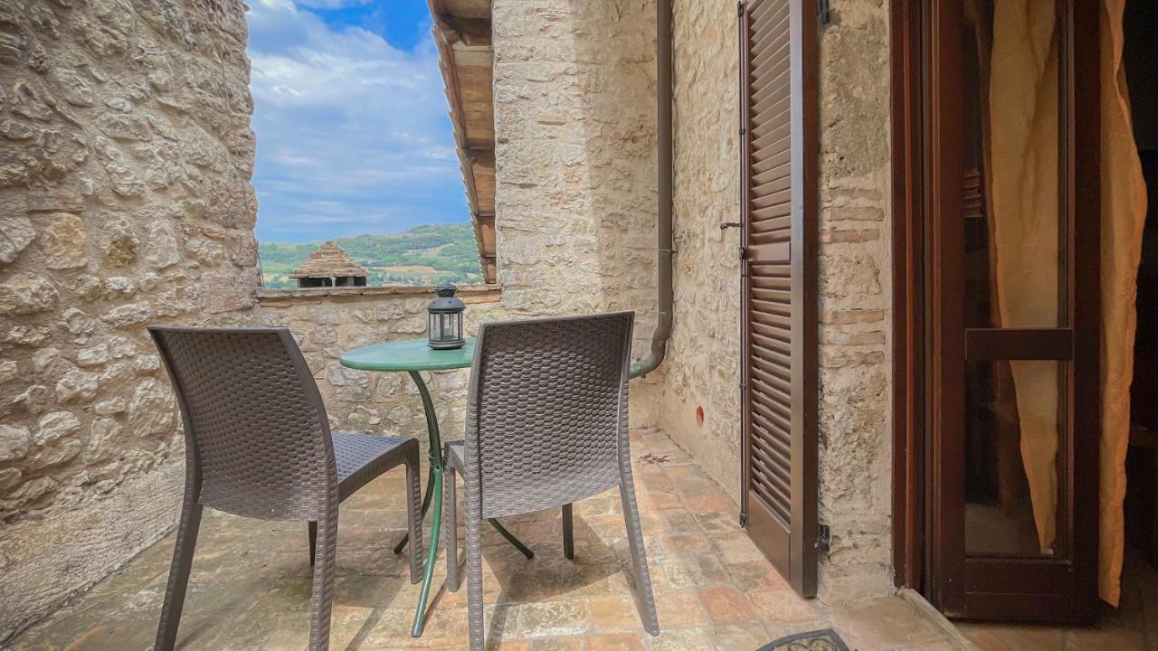 Borgo San Valentino Aparthotel Arrone Eksteriør bilde