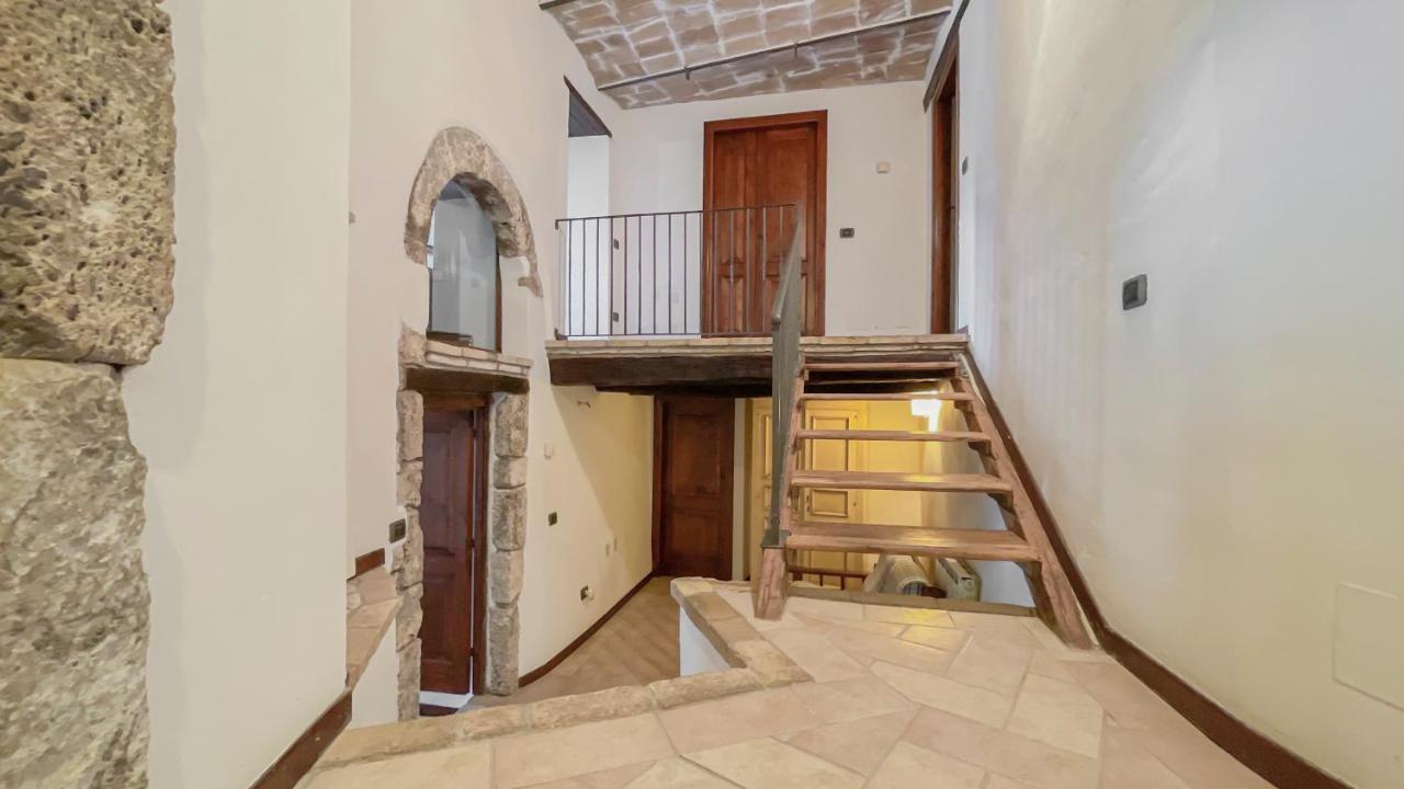 Borgo San Valentino Aparthotel Arrone Eksteriør bilde