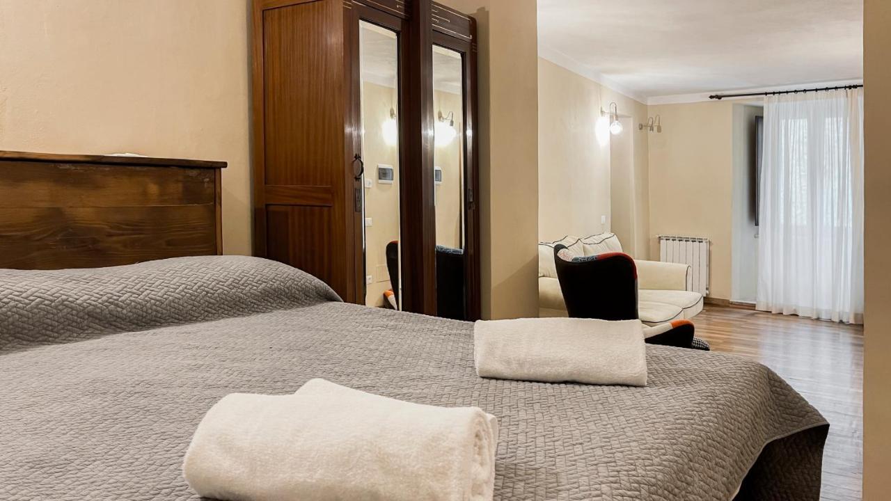 Borgo San Valentino Aparthotel Arrone Eksteriør bilde